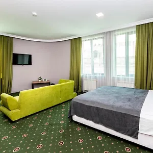 3* Otel Old Side Corner